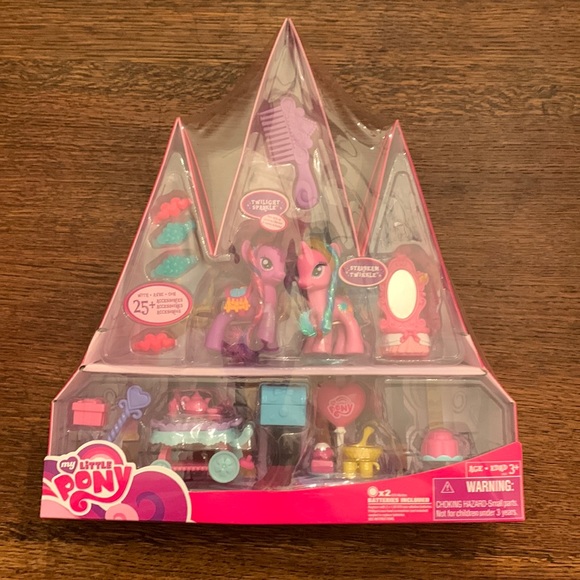 My Little Pony 25 piece Play Set 2011 - Picture 1 of 7